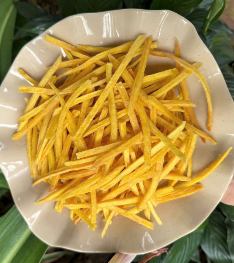 KHOAI TÂY NGÀO ĐƯỜNG