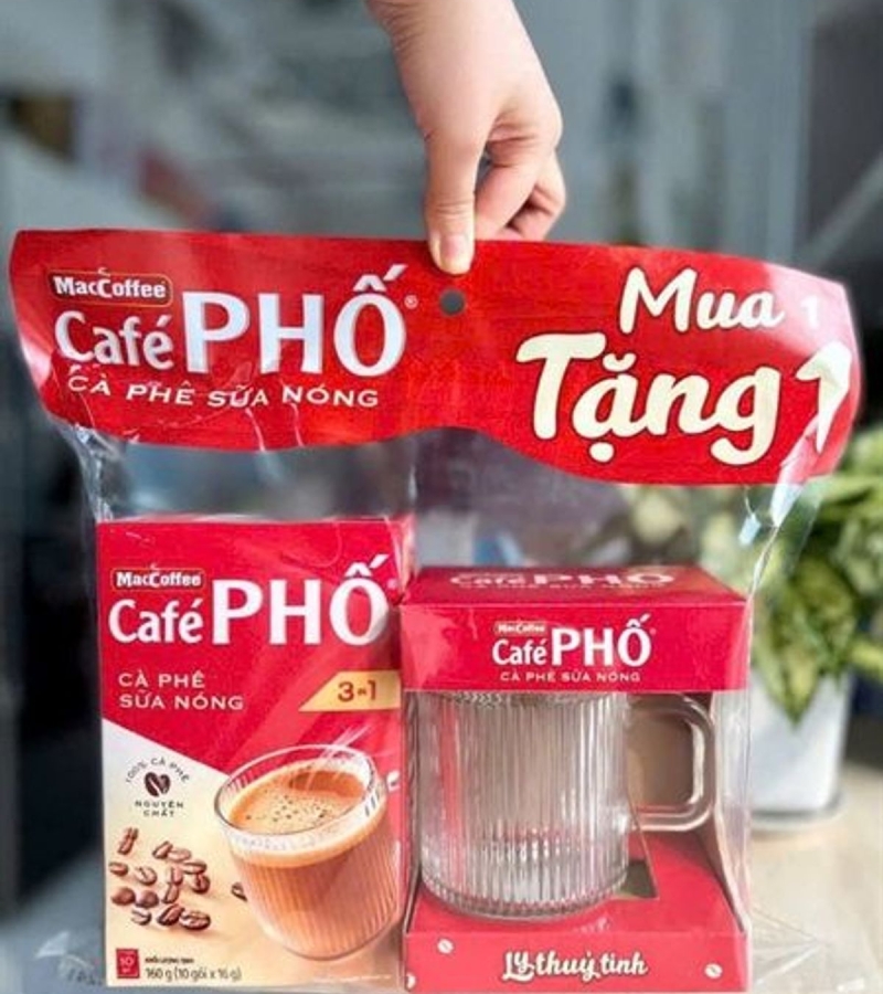 CÀFE PHỐ ĐỎ