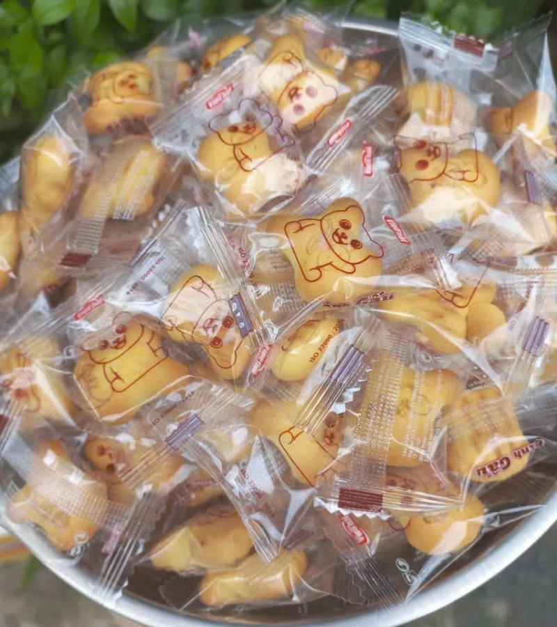 Bánh gấu kem..giá 27.000/túi..110.000/kg