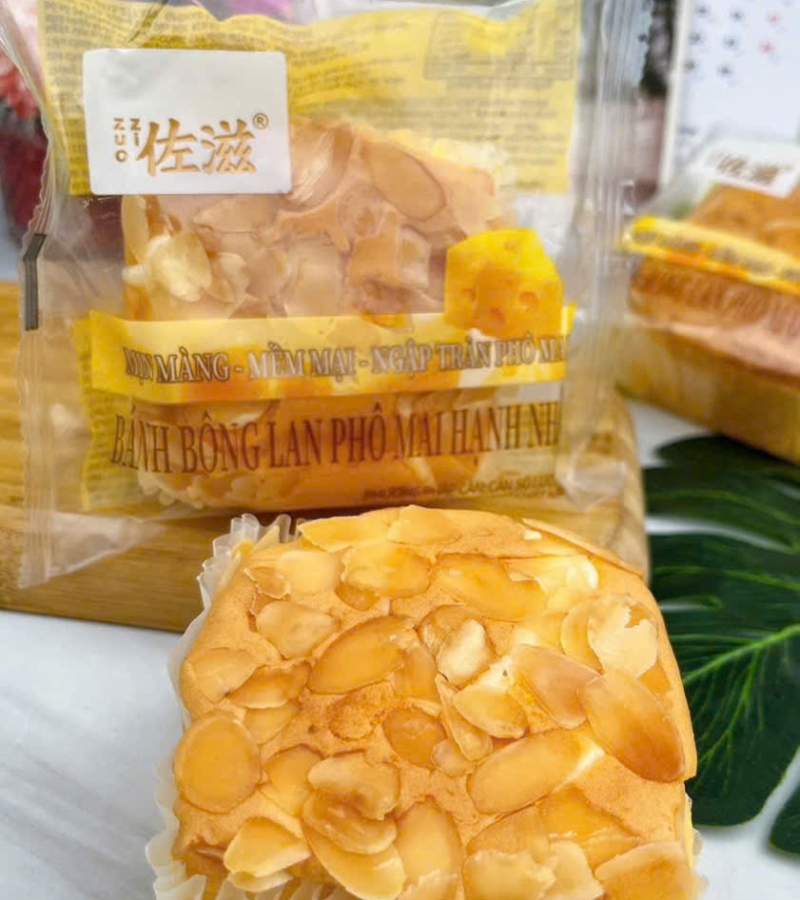 BÁNH NÔNG LAN PHÔ MAI HẠNH NHÂN